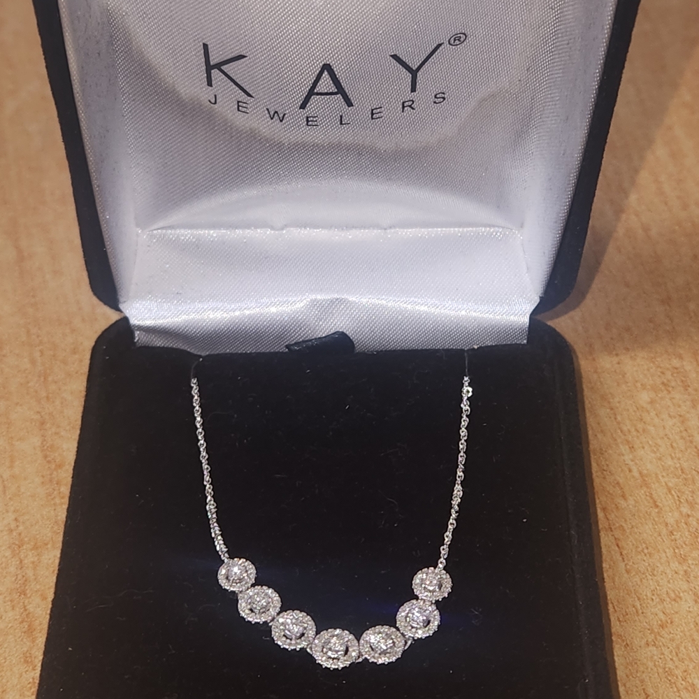 Kay Jewelers Silver Necklace with Sparkling Stones